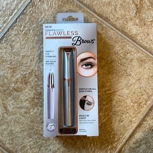 Finishing touch Flawless brows